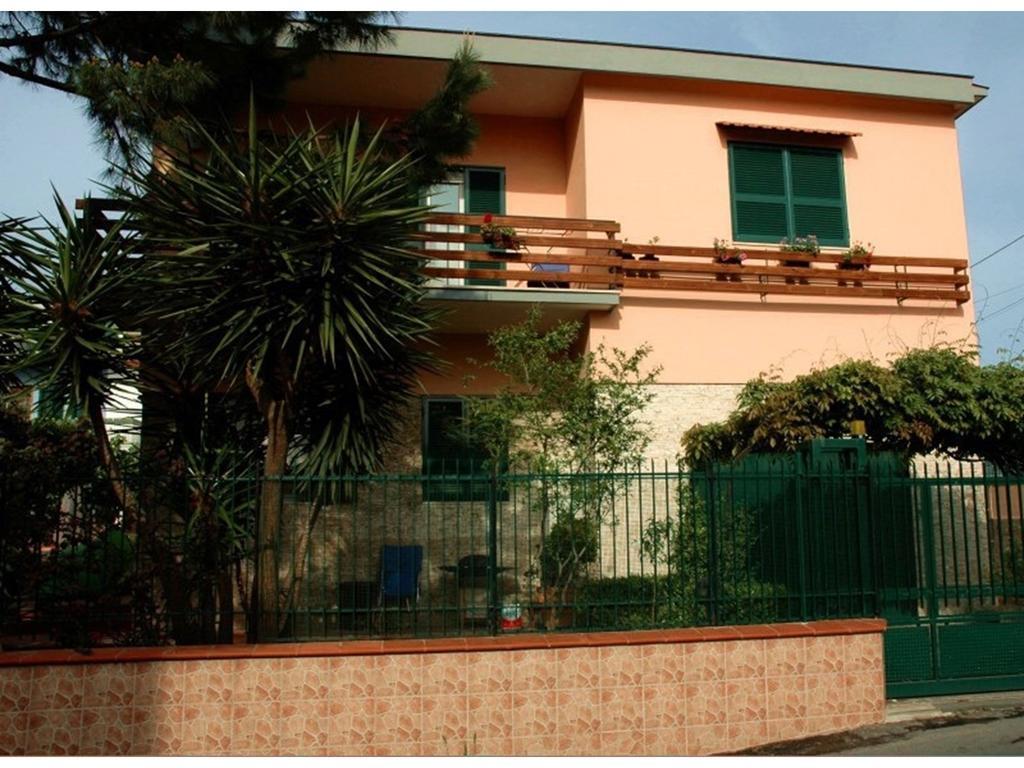 Casa Vacanze Il Gatto Rosso Trecase Dış mekan fotoğraf